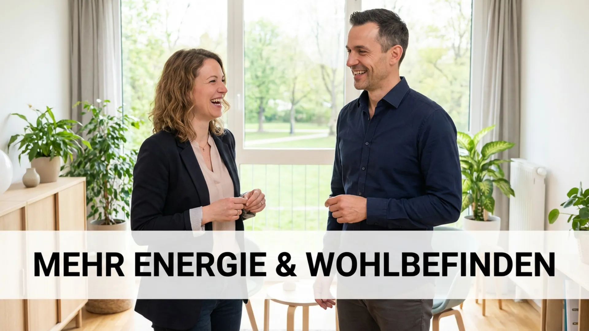 Abnehmen Rezepte Hashimoto Energiegeladene berufstätige Frau nach erfolgreichem Abnehmen trotz Hashimoto